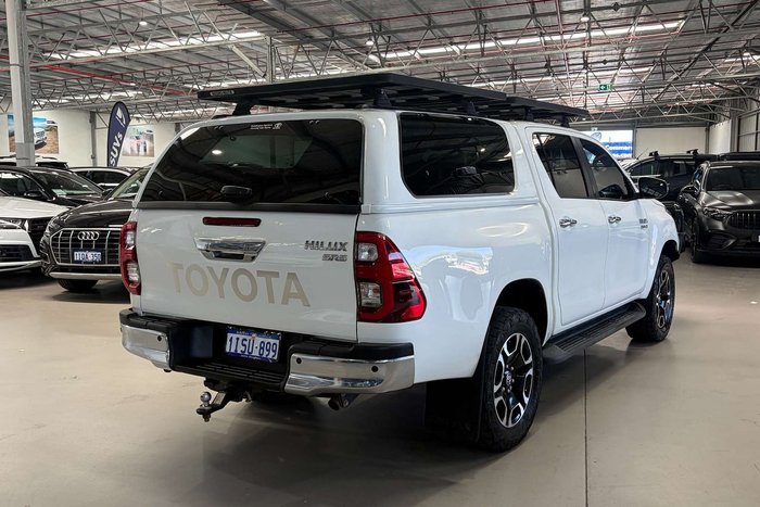 2020 Toyota Hilux SR5