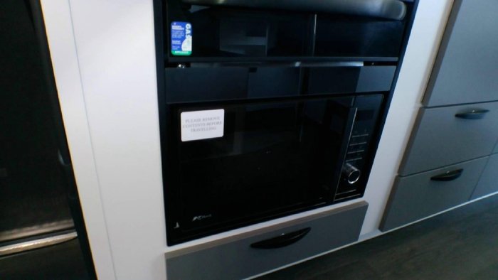 2025 Supreme 2000_R_K1e2_T Classic Dirt Road 20'