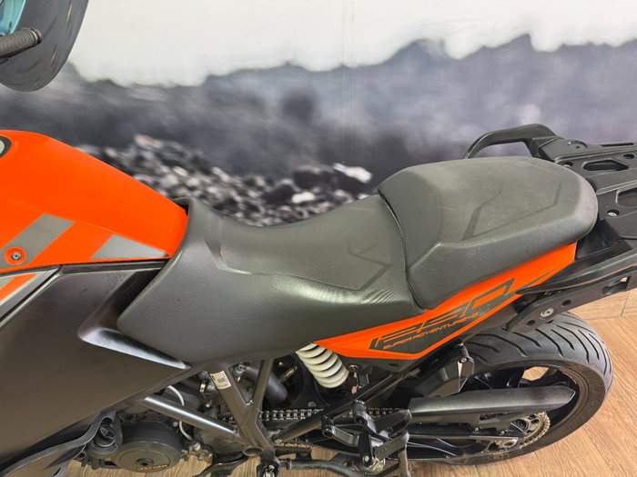 2020 Ktm SUPER ADVENTURE S ORANGE