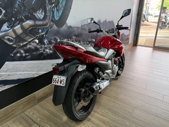 2013 Suzuki INAZUMA 250 (GW250) RED