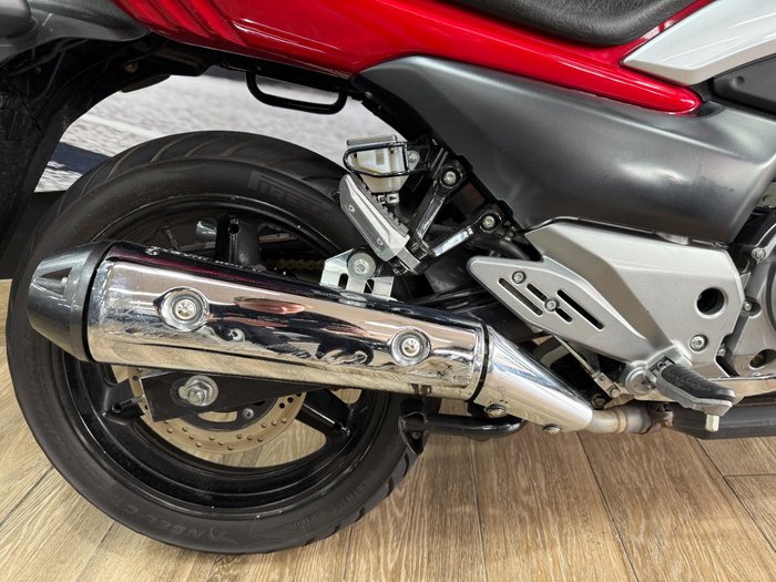 2013 Suzuki INAZUMA 250 (GW250) RED