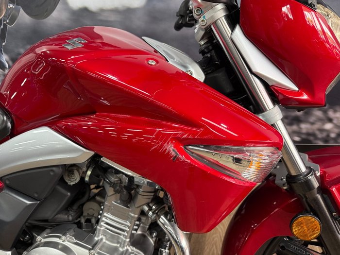 2013 Suzuki INAZUMA 250 (GW250) RED