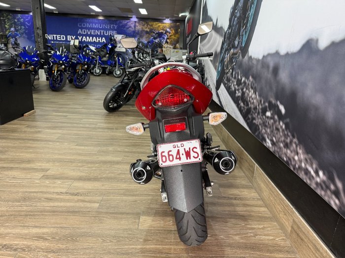 2013 Suzuki INAZUMA 250 (GW250) RED