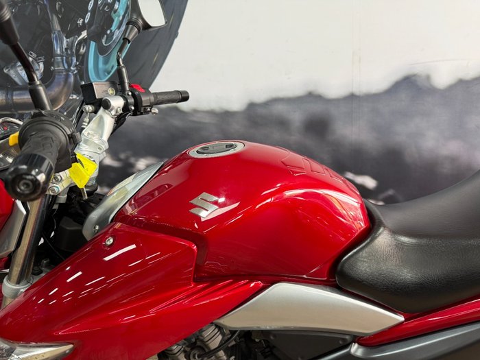 2013 Suzuki INAZUMA 250 (GW250) RED