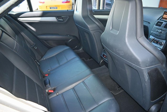 2010 Mercedes-Benz C-Class C63 AMG