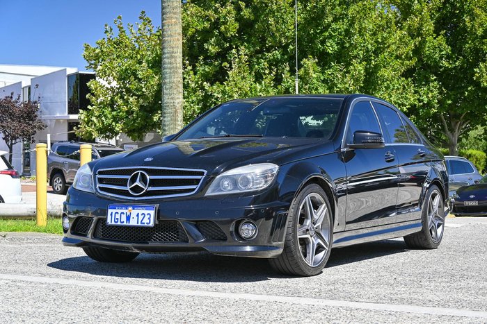 2010 Mercedes-Benz C-Class C63 AMG
