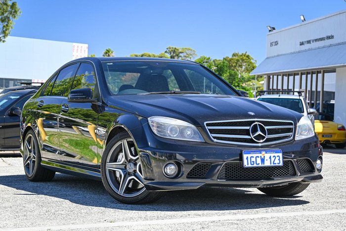 2010 Mercedes-Benz C-Class C63 AMG
