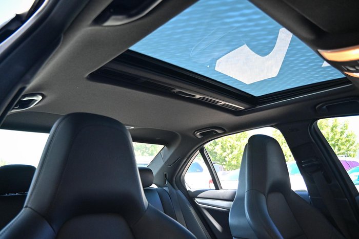 2010 Mercedes-Benz C-Class C63 AMG