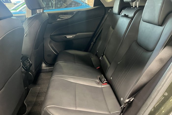 2023 Lexus NX NX350h Luxury