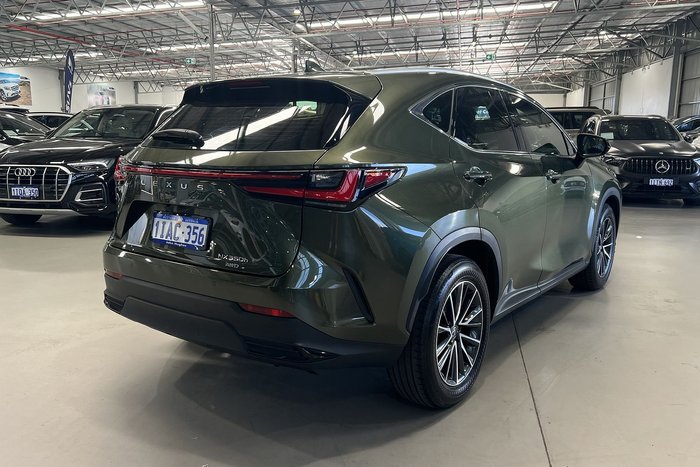 2023 Lexus NX NX350h Luxury