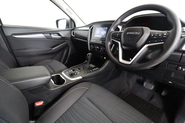 2022 Isuzu MU-X LS-M