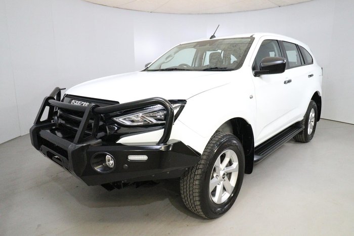2022 Isuzu MU-X LS-M