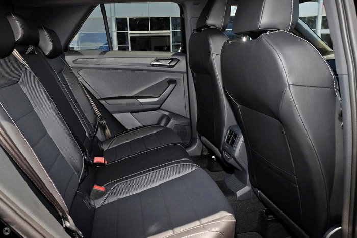 2025 Volkswagen T-Roc 140TSI R-Line