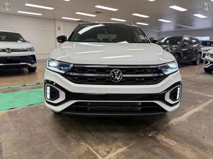 2025 Volkswagen T-Roc 140TSI R-Line