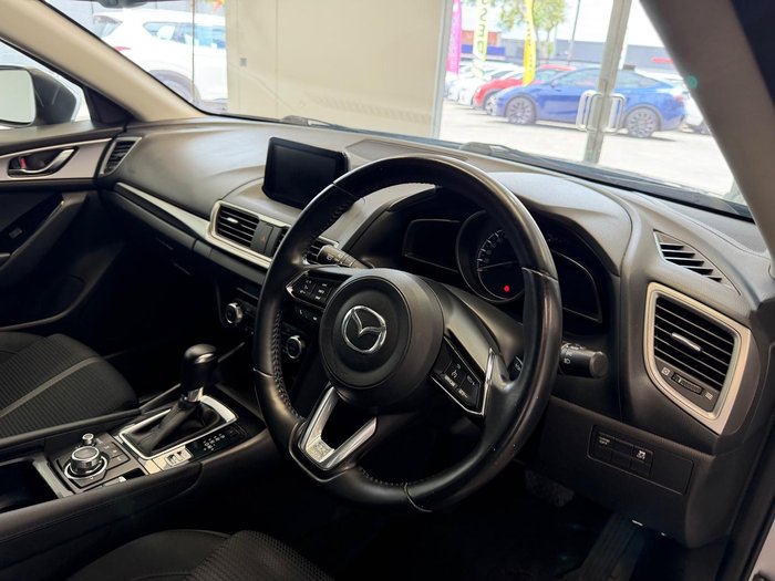 2018 Mazda 3 Maxx Sport