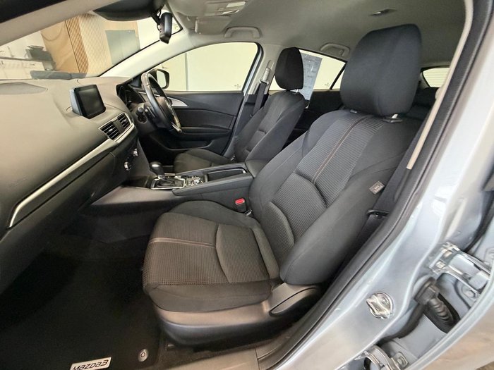 2018 Mazda 3 Maxx Sport