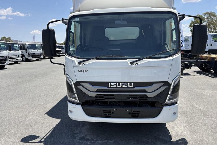 2025 Isuzu N Series NQR 88/80-190 AM D42