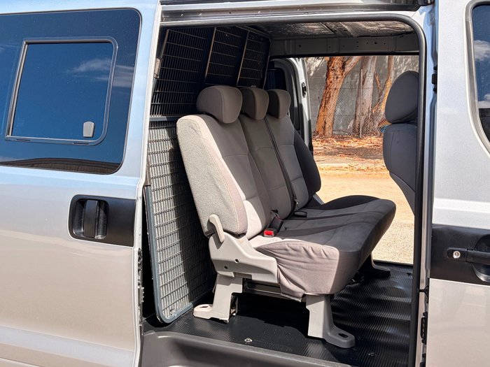 2020 Hyundai iLoad (No Badge)