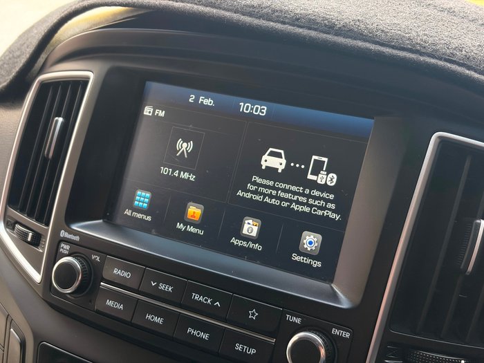 2020 Hyundai iLoad (No Badge)