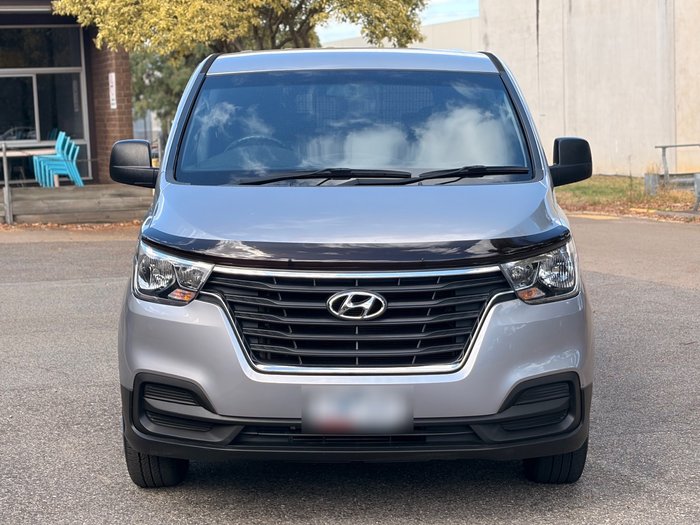 2020 Hyundai iLoad (No Badge)