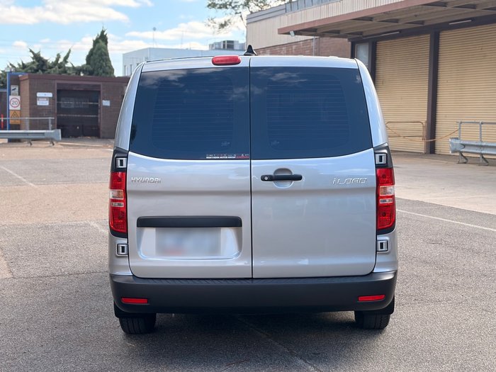 2020 Hyundai iLoad (No Badge)