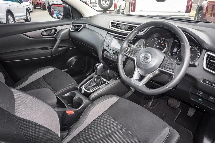 2018 Nissan QASHQAI ST