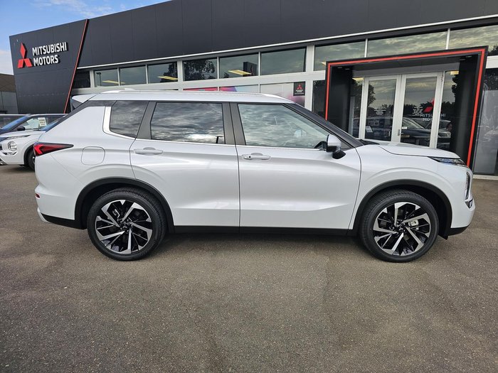 2023 Mitsubishi Outlander Aspire