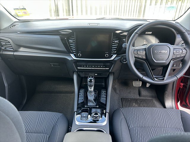 2025 Isuzu MU-X LS-U