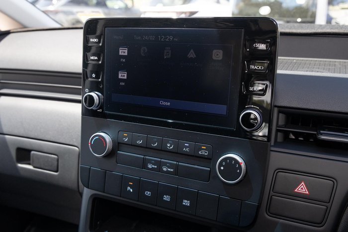 2026 Hyundai STARIA LOAD