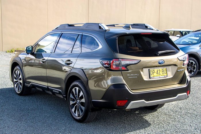 2023 Subaru Outback AWD Touring