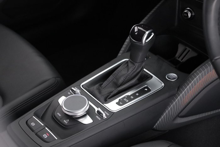 2023 Audi Q2 40 TFSI S line