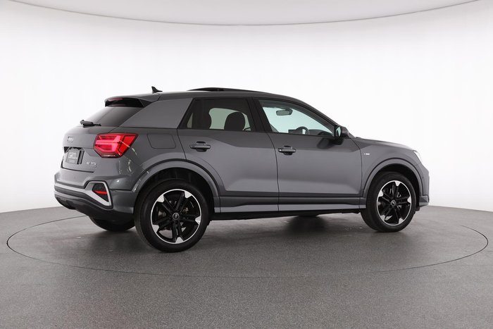 2023 Audi Q2 40 TFSI S line