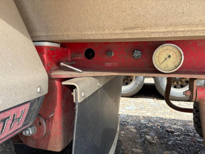 2013 GLT Aluminium Grain Tipper