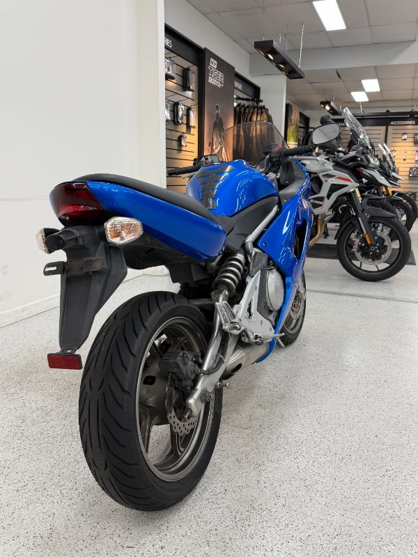 2006 Kawasaki ER-6f Blue