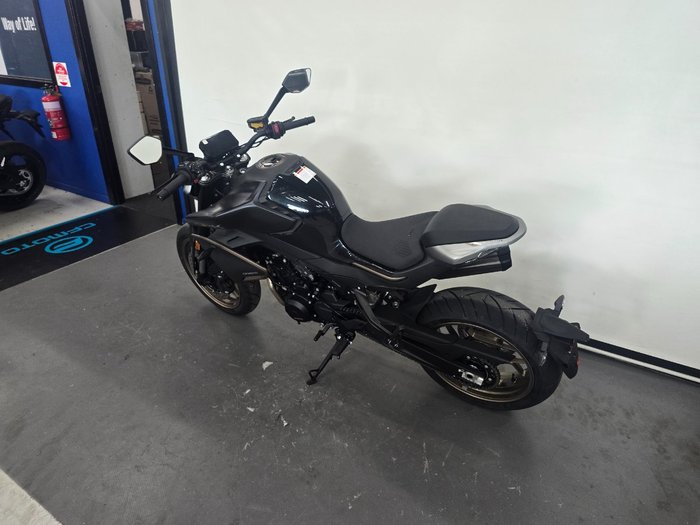 2024 CFMOTO 2024 Cf Moto 800cc 800NK Black