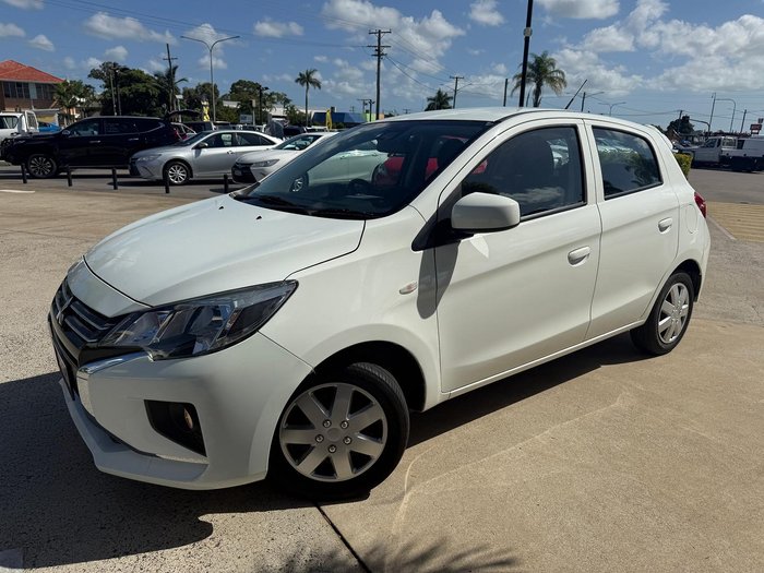 2021 Mitsubishi Mirage ES