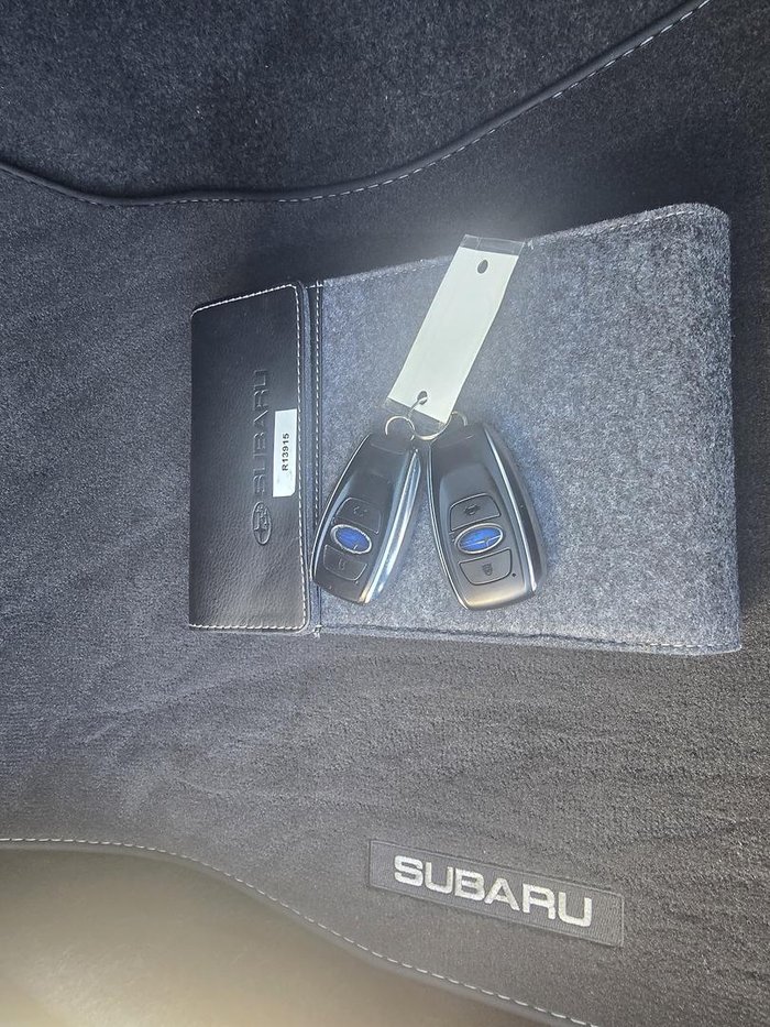 2023 Subaru Impreza 2.0i-S