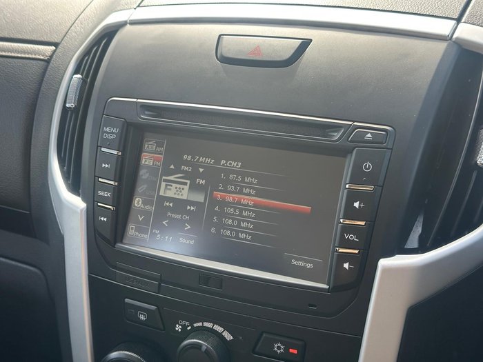 2019 Isuzu MU-X LS-M