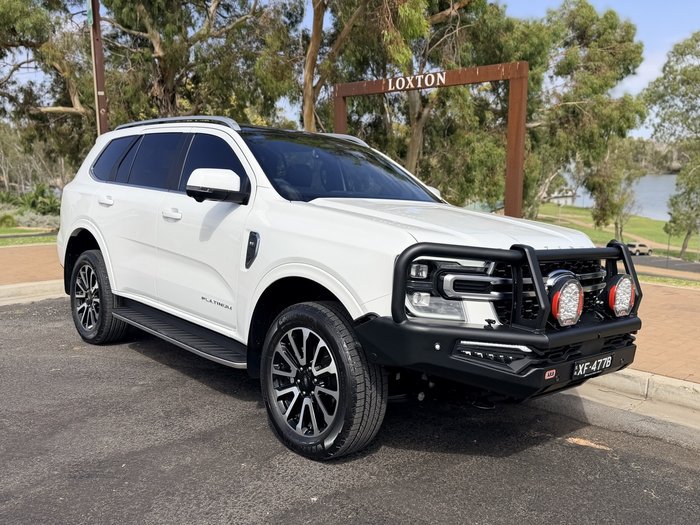 2025 Ford Everest Platinum