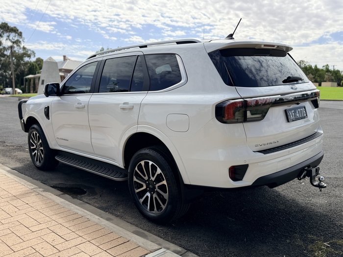 2025 Ford Everest Platinum