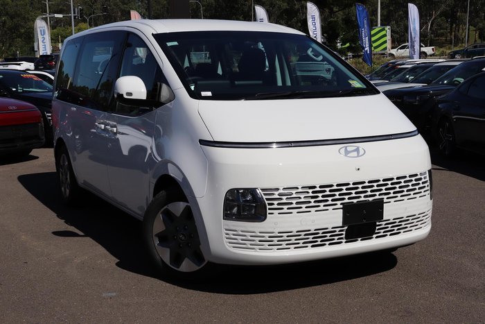 2025 Hyundai STARIA