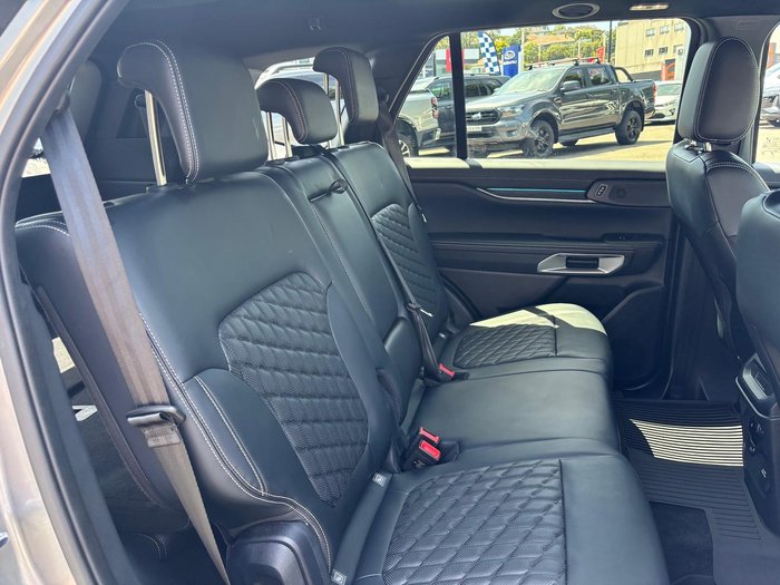 2025 Ford Everest Platinum