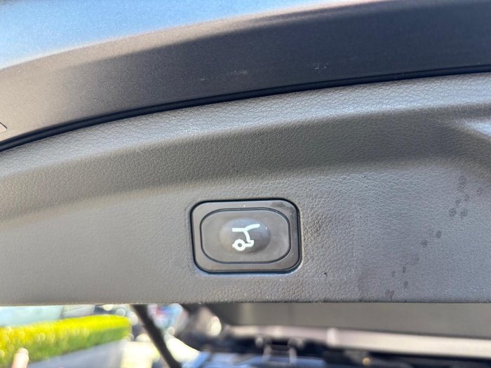 2025 Ford Everest Trend