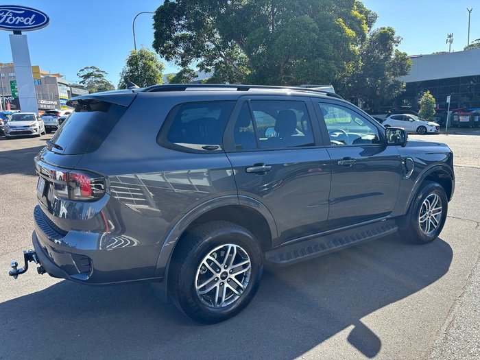 2025 Ford Everest Trend