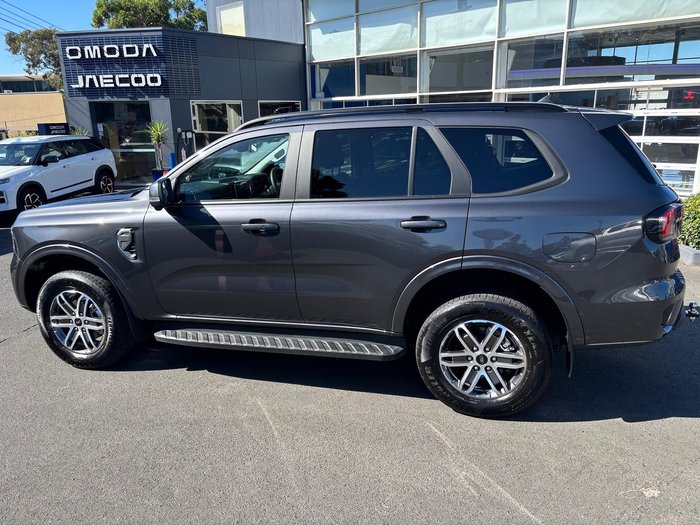 2025 Ford Everest Trend