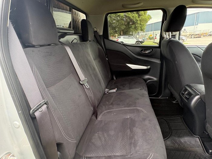 2016 Nissan Navara ST