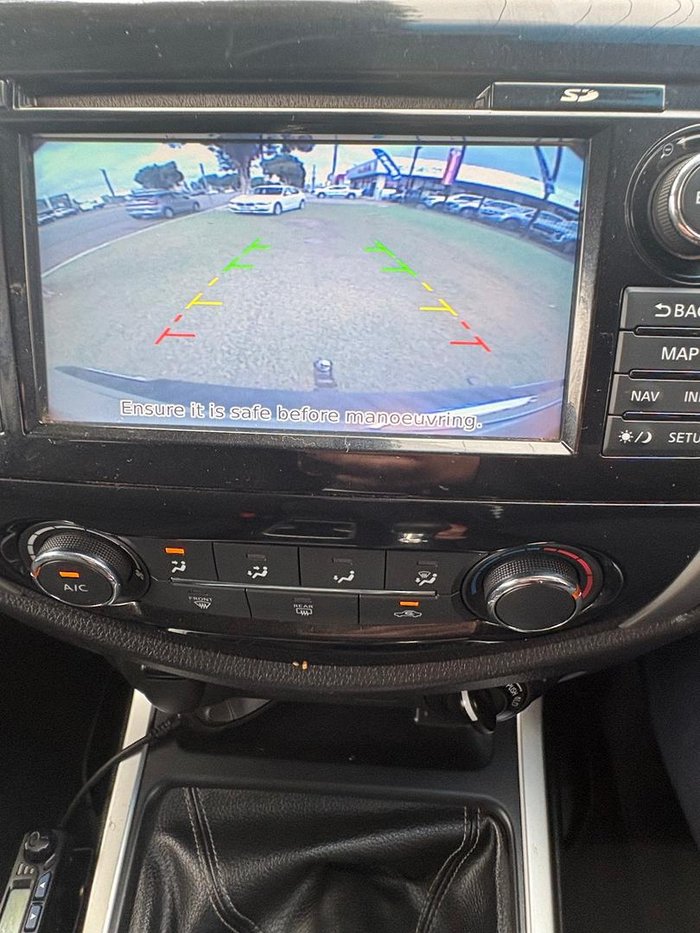 2016 Nissan Navara ST