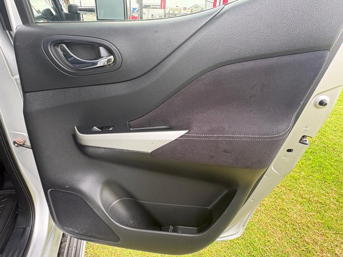 2016 Nissan Navara ST