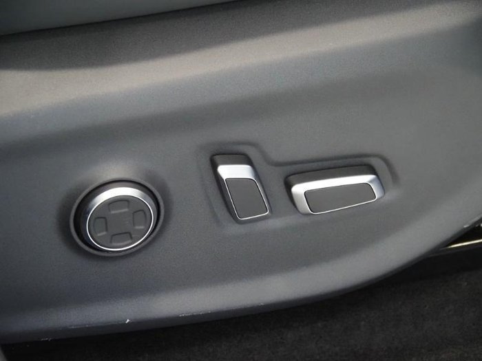 2025 LDV Terron 9 Evolve