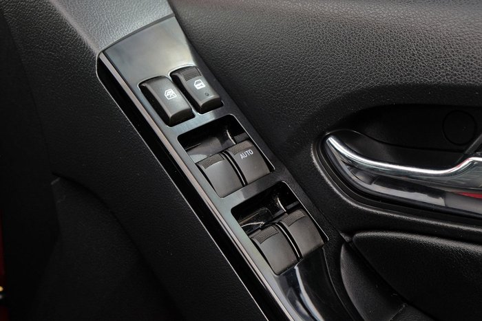 2018 Isuzu MU-X LS-T